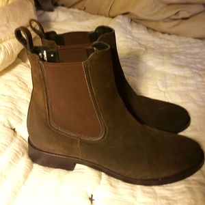 Thursday Boots Duchess Chelsea boots, Olive Suede